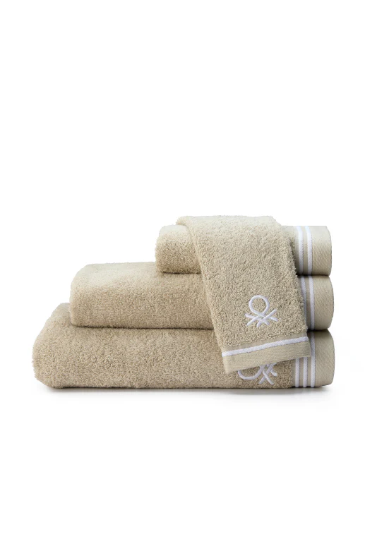 סדרת Classic Benetton , מגבות חלקות עם רקמת לוגו אלגנטית - אבן - Image 3