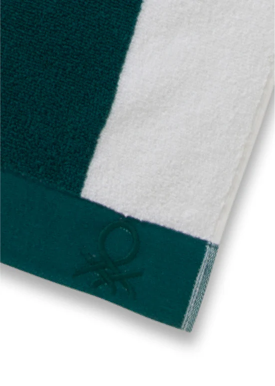 Benetton Stripes – מגבת פסים, ירוק - Image 3